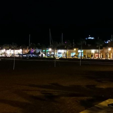 Ferienwohnung Apartamento En El Centro Del El Puerto de Mazarrón Exterior foto