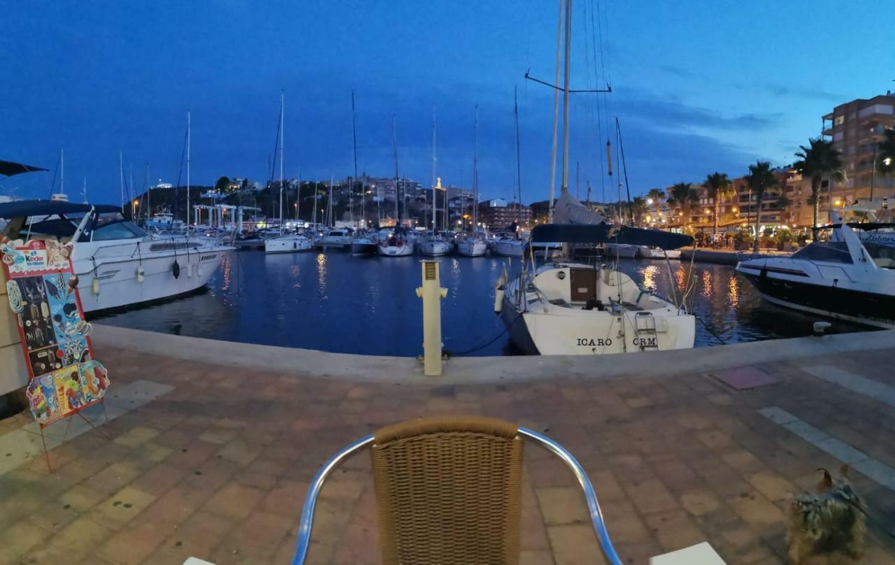 Ferienwohnung Apartamento En El Centro Del El Puerto de Mazarrón Exterior foto